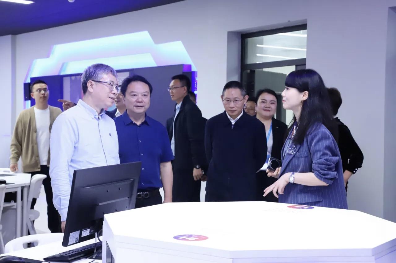 mmexport1776146668092